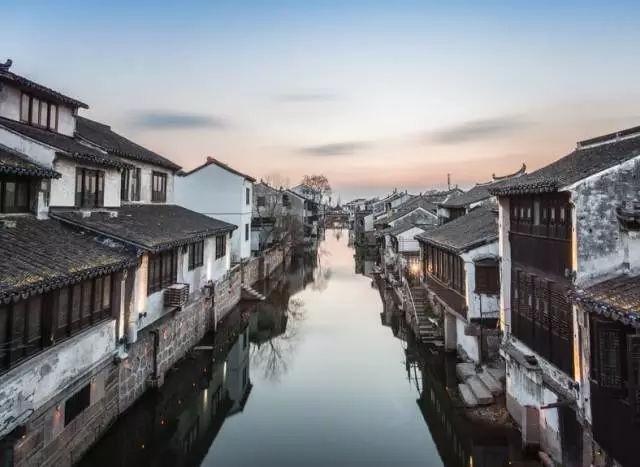 徐水区:修通乡路“毛细血管” 铺就乡村振兴大道